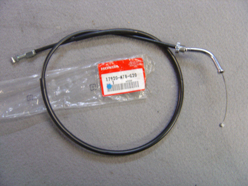 Câble de gaz retour Honda VT600C 98-99 - Réf. 17920MZ8G20