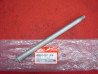 Axe de roue arrière Honda CR80 CR85 - Réf. 42301GBFJ00