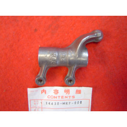 Basculeur (B) Honda CX650T GL500 – Réf. 14430-ME7-000