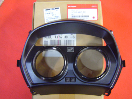 Boîtier supérieur compteurs Honda XL1000V 04-06 | Réf. 37110MBTD51