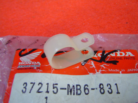 Collier Plastique Faisceau Électrique Honda 37215MB6831