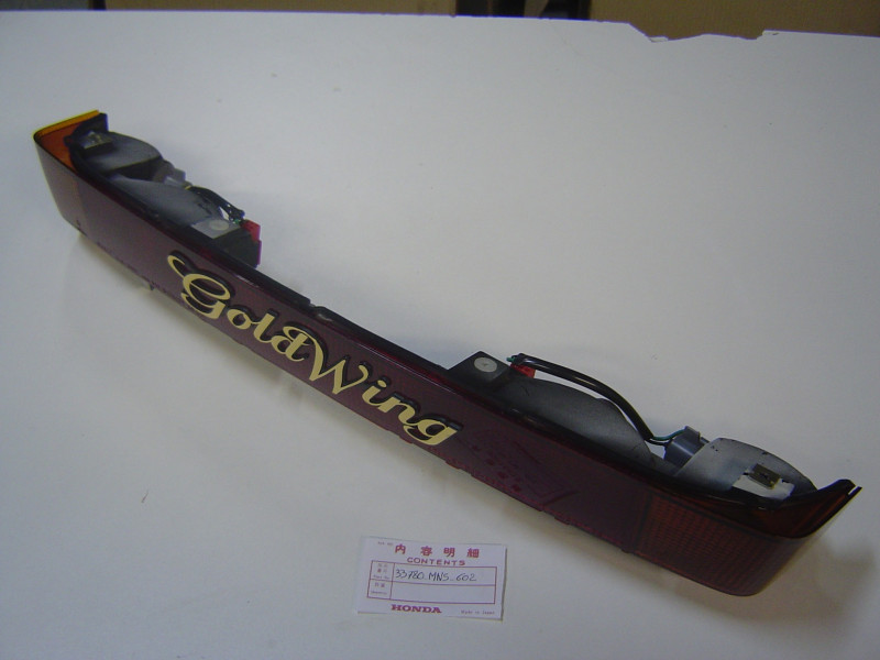 Bandeau éclairage topcase Honda GL1500 – Réf. 33780MN5602