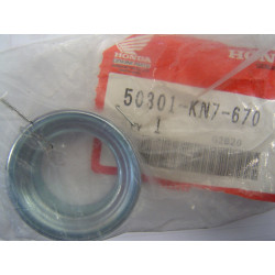 Cuvette supérieure billes Honda CH125 SRX50 - Réf. 50301KN7670