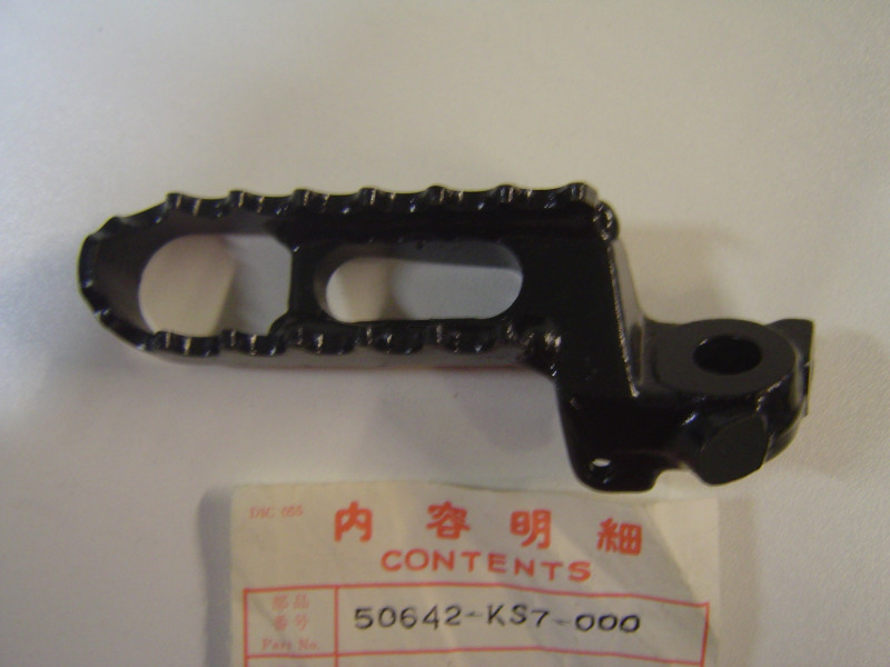Repose-pied avant gauche Honda CR250 CR500 1986 | 50642KS7000