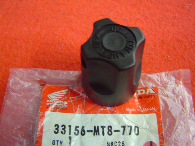 Molette Réglage Phare Honda GL1500 Gold Wing 33156-MT8-770