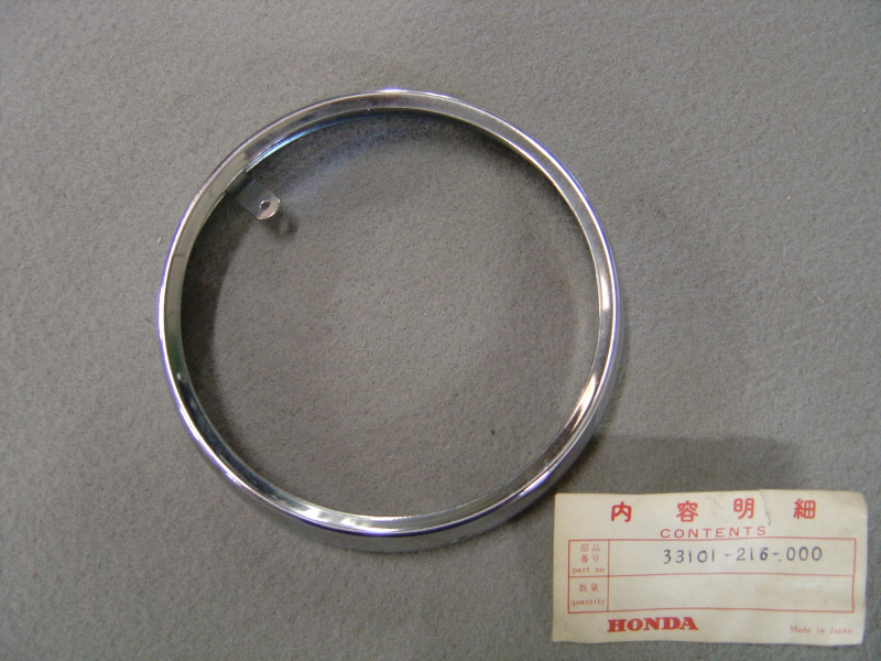 Cerclage de phare Honda CB160 – Réf. 33101216000