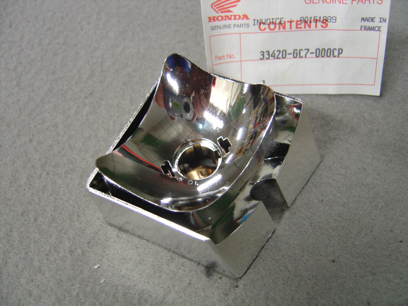 Réflecteur de clignotant de NH50M HONDA 33420-GC7-000CP