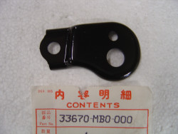 support de clignotant AR de VF750S 82
