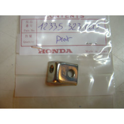 Équerre fixation couvercle alu culasse Honda – Réf. 12335323000