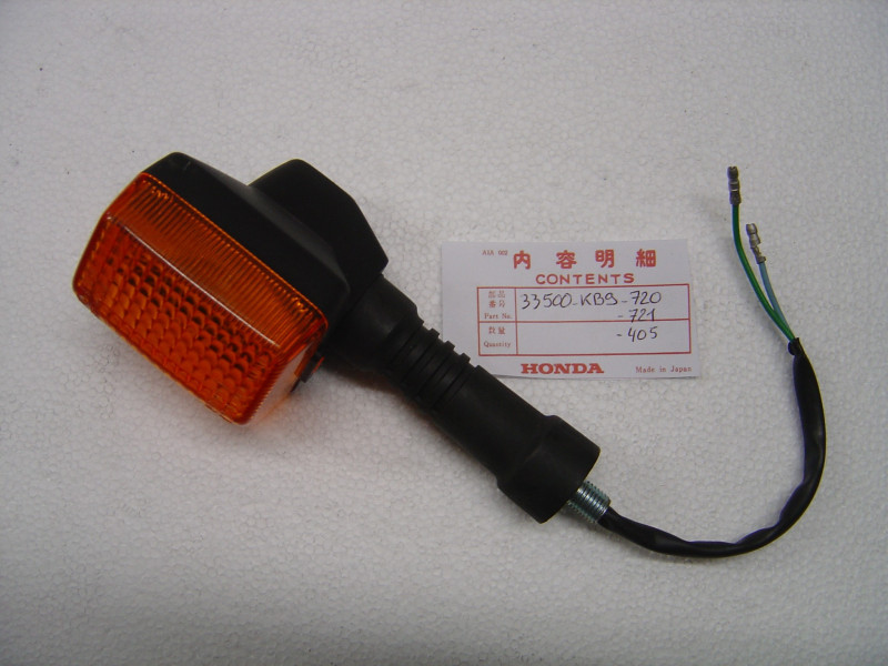Clignotant AR Droit Honda XL125RC - Réf. 33500KB9720