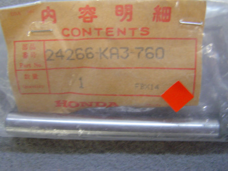 Axe fourchette boîte Honda CR125R 85/04 – Réf. 24266KA3760