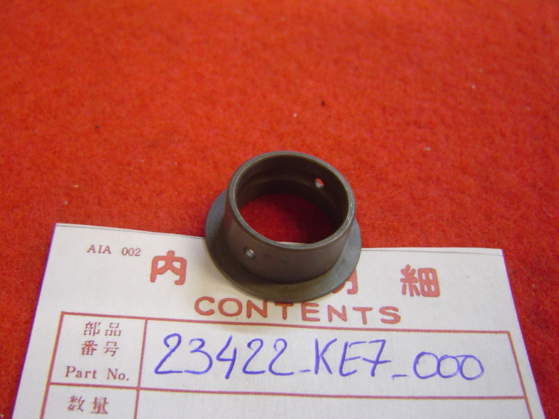 Bague pignon 1ère arbre sortie boîte Honda VF400FD