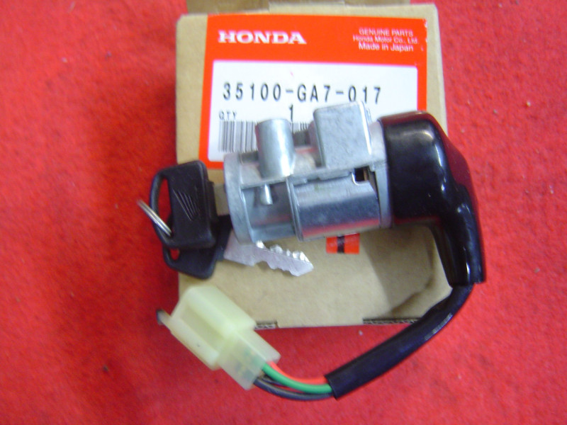 Contacteur principal à clefs Honda NS50 ND50 – Réf. 35100GA7017