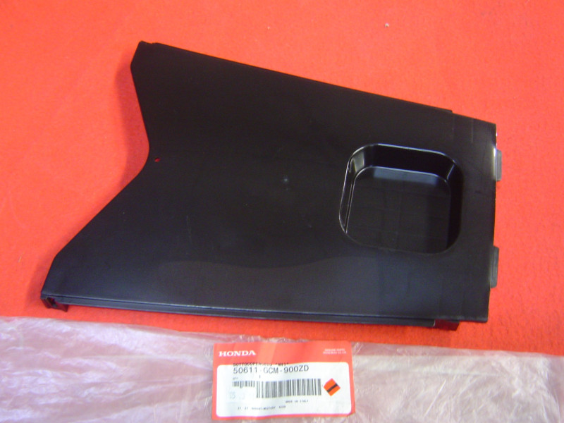 Cache inférieur carénage Honda X8R NH1 – Réf. 50611GCM900ZD