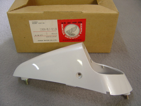 Cache Clignotant Droit Honda VFR750F NH139PA | 33404ML7921ZA
