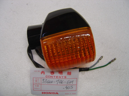 Clignotant AR droit Honda VF1000FE XBR500 – Réf. 33600MB6601