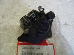 Etrier de frein AV de CG125 2004-07