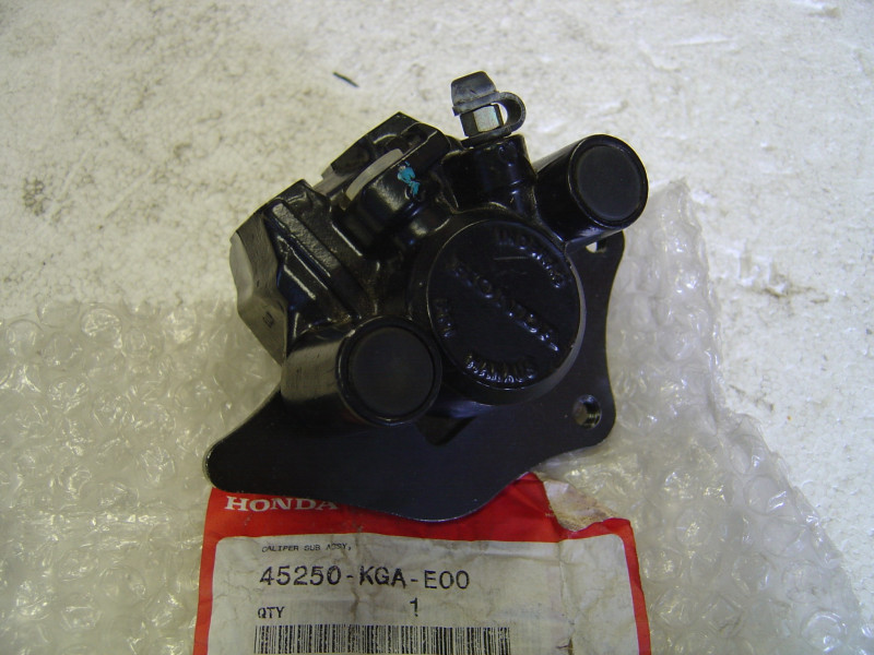 Étrier de frein avant Honda CG125 2004-2007 | 45250KGAE00