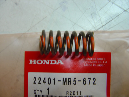 Ressort embrayage Honda PC800 90 - Réf 22401-MR5-672
