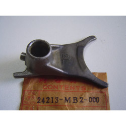 Fourchette de boîte gauche Honda VF750FD - Réf. 24213MB2000