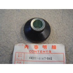 Entretoise roue avant Honda CR80 XR200R – Réf. 44311GM7640