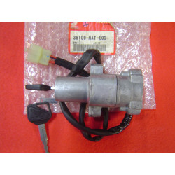 Contacteur principal à clefs Honda CBR1100XX – Réf. 35100MATE02