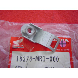Bride enjoliveur échappement Honda VF750C VT600C - 18376MR1000