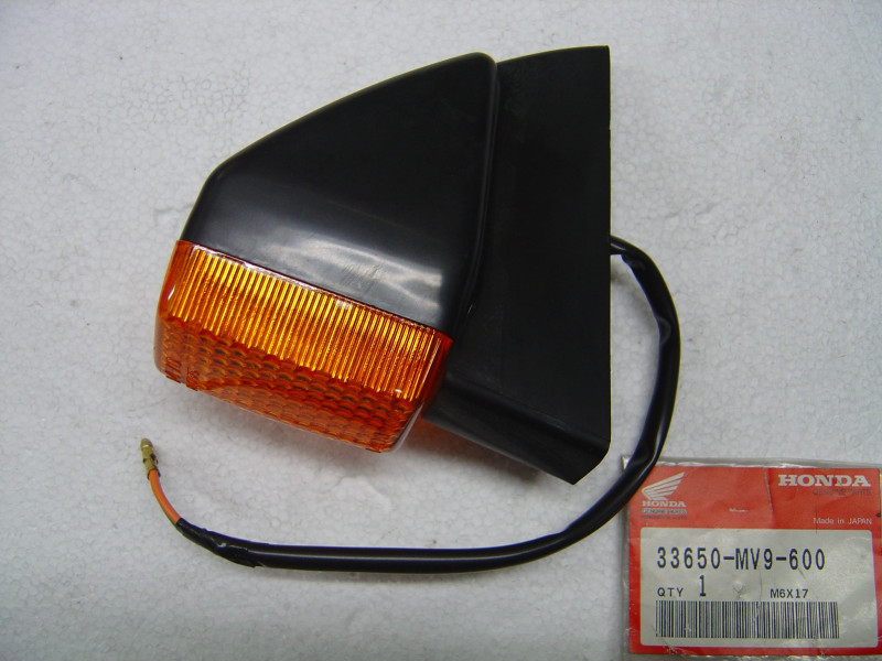 Clignotant AR gauche Honda CBR600F 91-96 | Réf. 33650MV9600