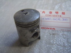 Piston cote A de SZX50 X8R 98-01