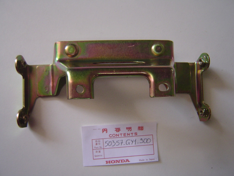 Support feu arrière Honda SA50 88-94 | Réf. 50357GY1900