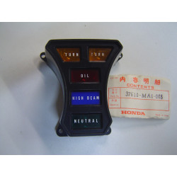 Couvercle voyants tableau de bord Honda GL500 GL650 – Réf. 37610MA1008