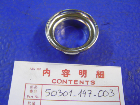Cuvette supérieure dans cadre Honda SA50 NH80 – Réf. 50301147003