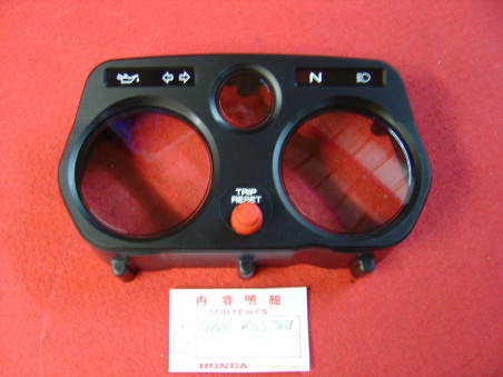 Boîtier supérieur compteurs Honda MTX125R/R2 - 37620KS3901