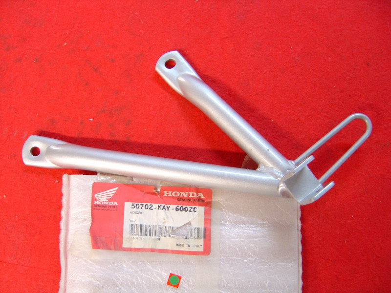 Support Repose-Pied AR Gauche Honda NX125 – Réf. 50702KAY600ZC
