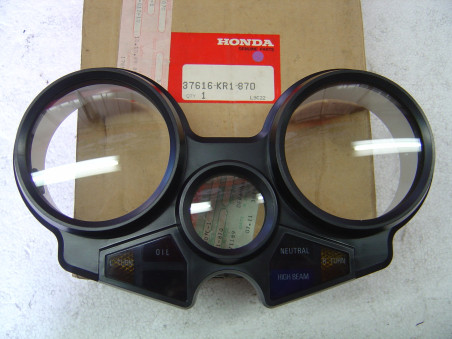 Boîtier supérieur tableau de bord Honda 37616KR1870