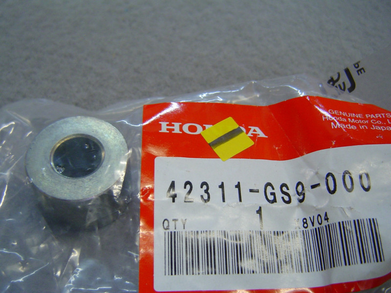 Bague Axe Roue AR Droite Honda NSR50 R – Réf. 42311GS9000