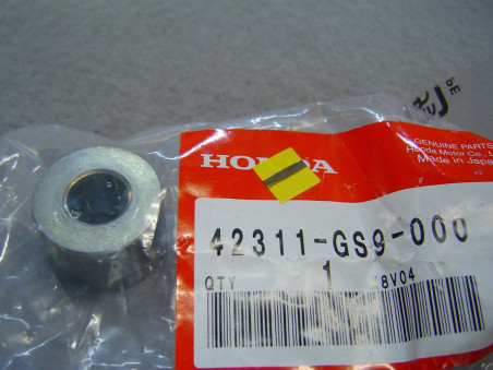 Bague Axe Roue AR Droite Honda NSR50 R – Réf. 42311GS9000