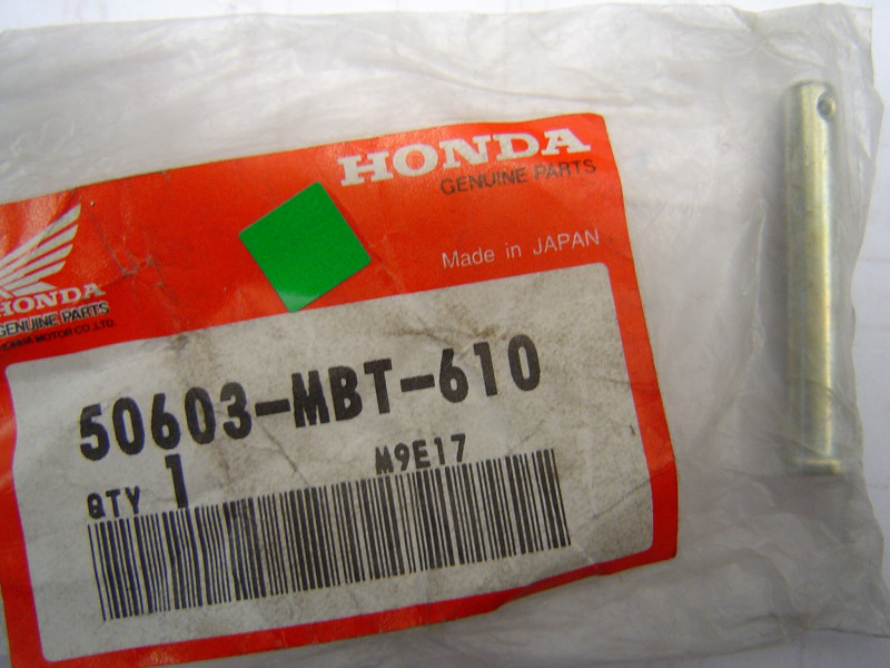 Axe Repose-Pied Arrière Honda XL 1000 V/VA 50603-MBT-610