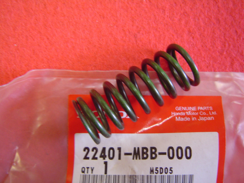 Ressort d'embrayage Honda VTR1000 XL1000V – Réf. 22401MBB000