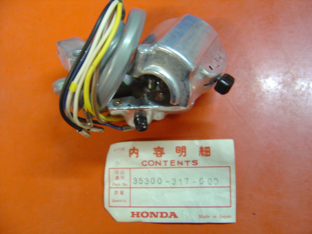 Commodo droit Honda CB250 CB350 K2 - Réf. 35300-317-600
