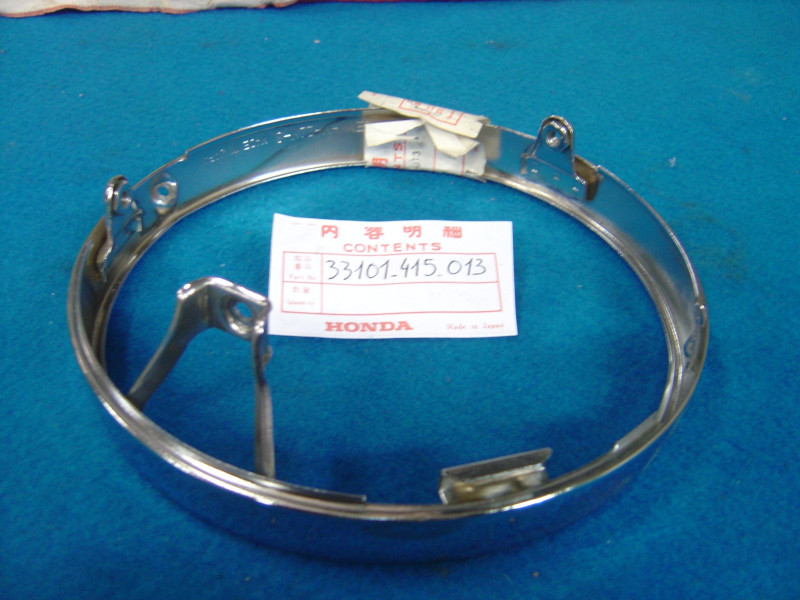 Cerclage de phare Honda CX500 – Réf. 33101415013