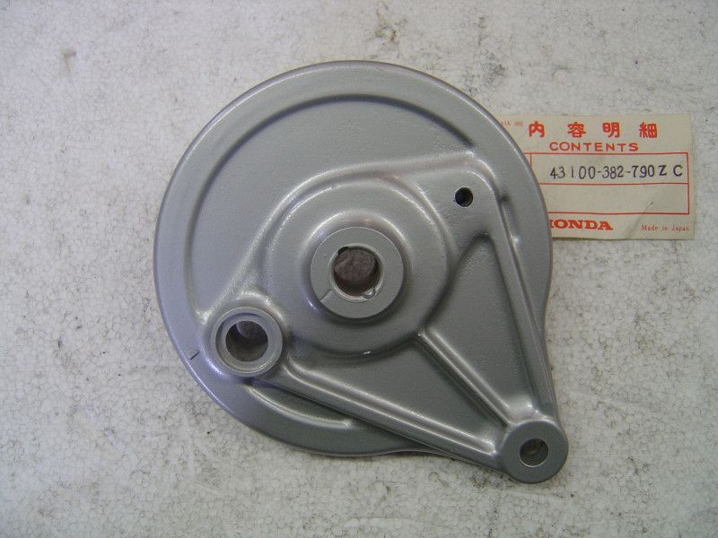 Flasque Frein Arrière Honda XL125K3 - Réf. 43100382790ZC