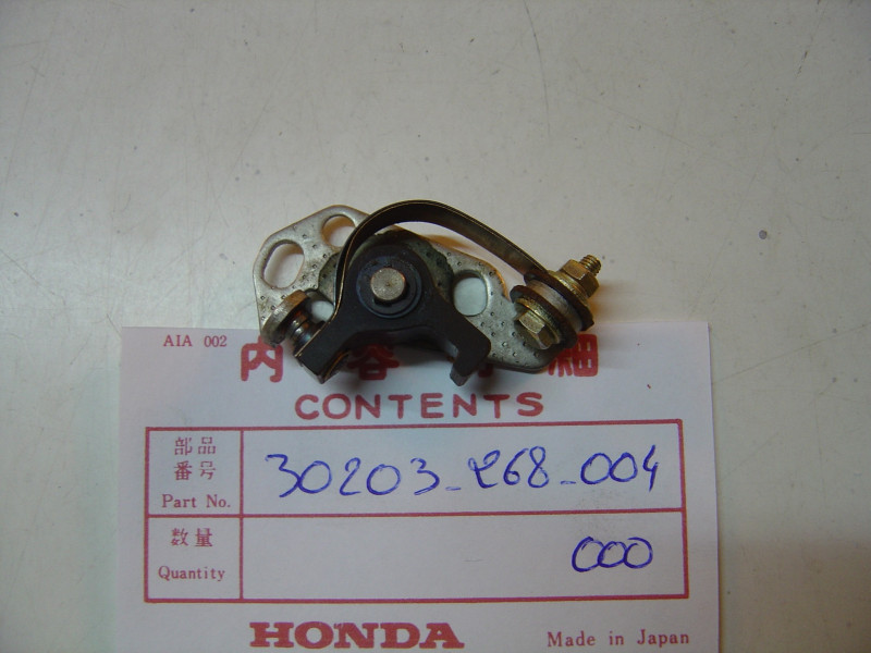 Rupteur droit CB72 CB77 Honda – Réf. 30203-268-004
