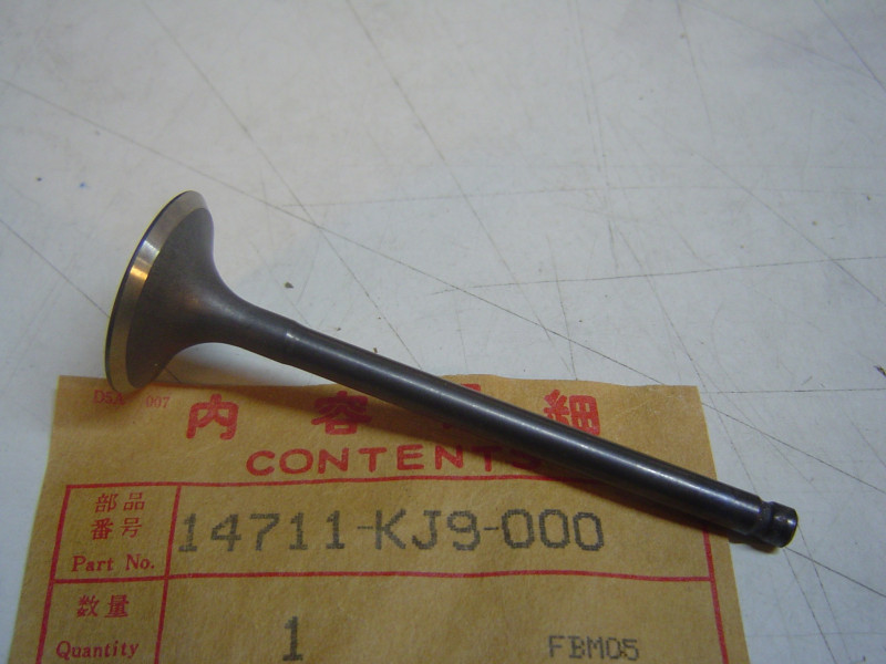 Soupape Admission Honda CH125 Spacy 14711KJ9000