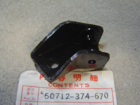 Chape Repose-Pied AR Gauche Honda CB550F CB750F1 - Réf. 50712374670