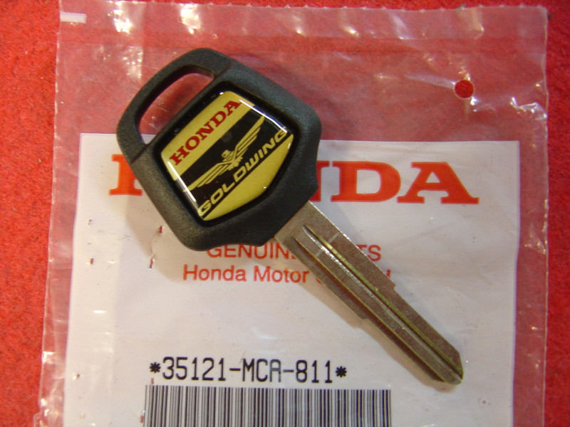 Clé vierge Honda GL1800 35121-MCA-811 | Pièce neuve