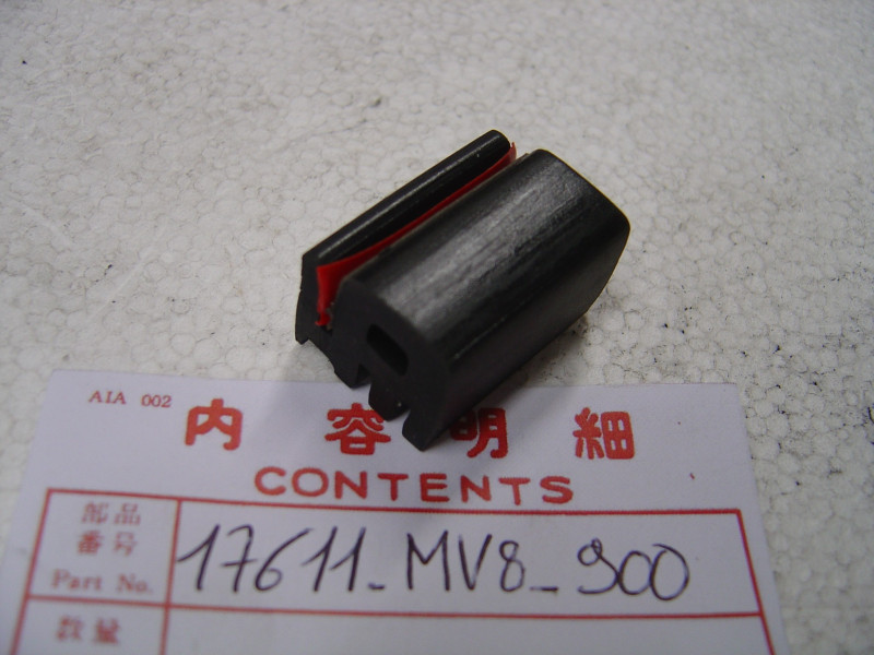 Silentbloc Montage Réservoir Honda XL650V - Réf 17611MV8900