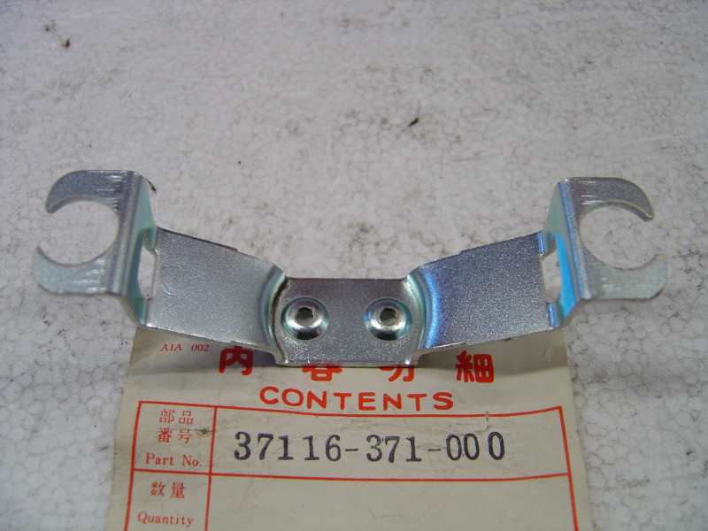 Patte Maintien Compteur Honda GL1000 76-79 Réf 37116-371-000