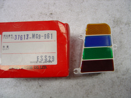 Boîtier ampoules témoins Honda GL1200 - Réf. 37613MG9961