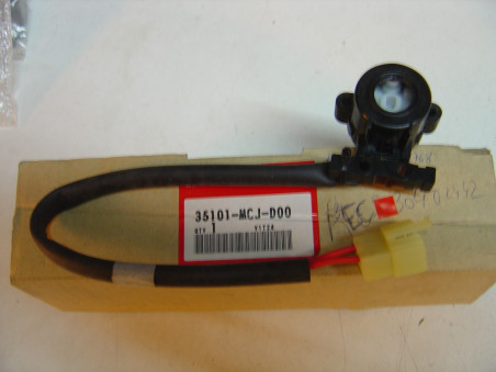 Embase Contacteur à Clefs Honda CBR900R 2002-03 | Réf. 35101MCJD00